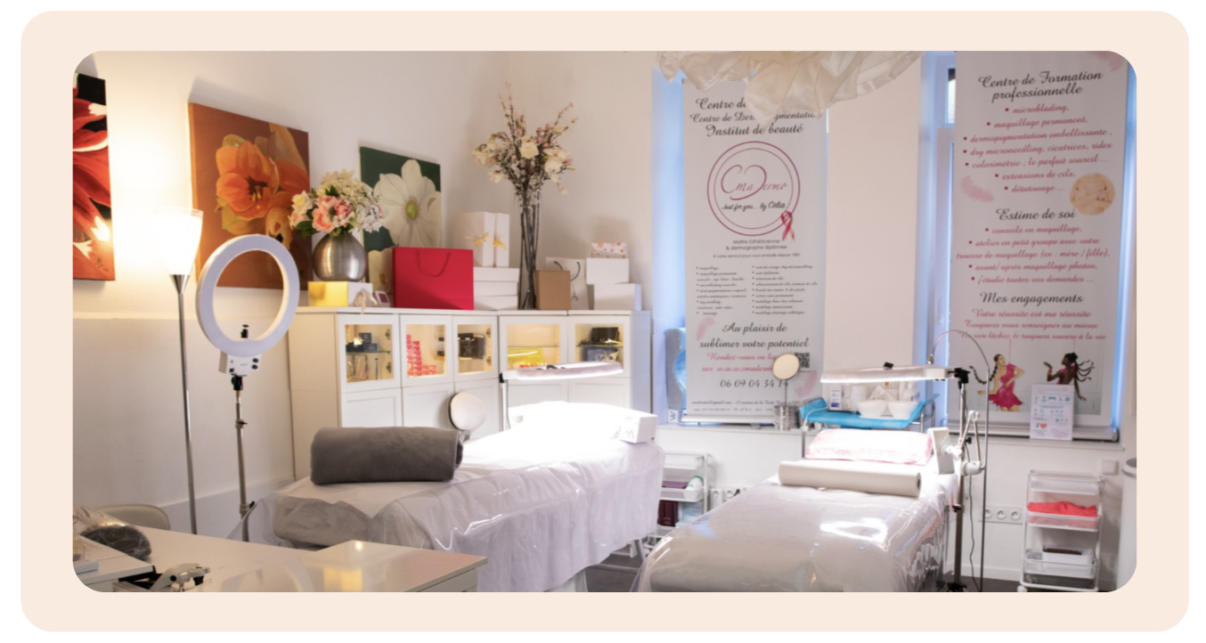 Aréoles mammaires, cicatrices, vergetures, vitiligo, tricopigmentation, nous avons a coeur de vous soutenir dans cette étape difficile de reconstruction réparatrice à retrouver une confiance par une estime de soi rétablie. "Quand rééquilibrer une ligne, une courbe, une cicatrice devient indispensable à votre vie..." "Equilibrer Vos Incidents De La Vie" Aréoles mammaires, cicatrices, vergetures, vitiligo, tricopigmentation, nous avons a coeur de vous soutenir dans cette étape difficile de reconstruction réparatrice à retrouver une confiance par une estime de soi rétablie. "Quand rééquilibrer une ligne, une courbe, une cicatrice devient indispensable à votre vie..." "Equilibrer Vos Incidents De La Vie"